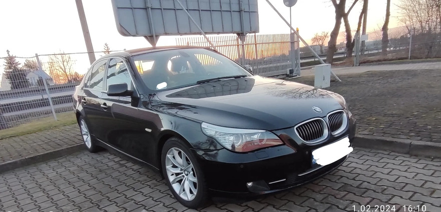 BMW Seria 5 cena 41200 przebieg: 267000, rok produkcji 2007 z Warszawa małe 137
